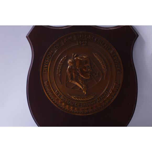 US Bureau of Indian Affairs, Wooden Shield, Wall Hanging, Division of Law - Picture 2 of 4